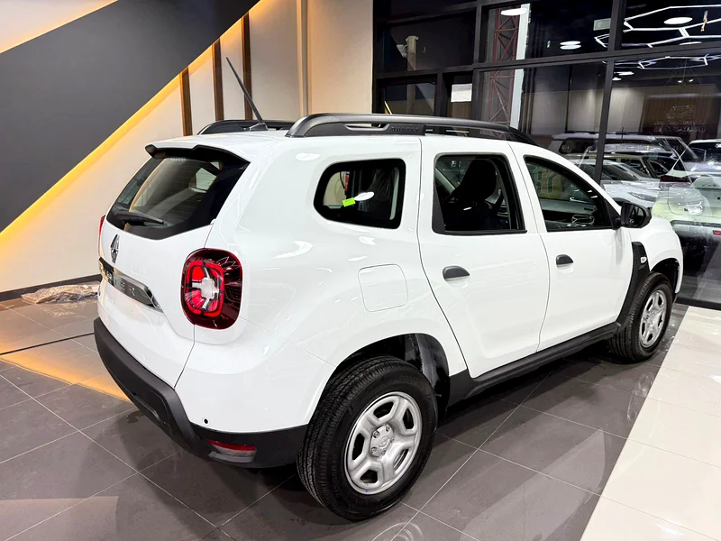 2025 Renault Duster - View 4