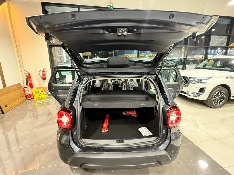 2025 Renault Duster - View 5