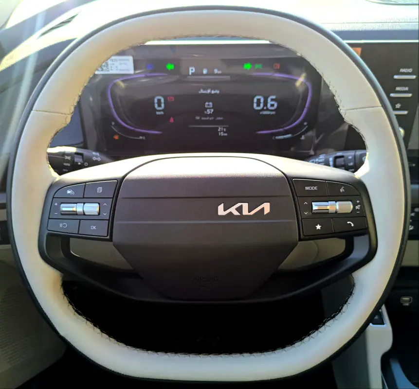 2026 Kia Carens - View 2