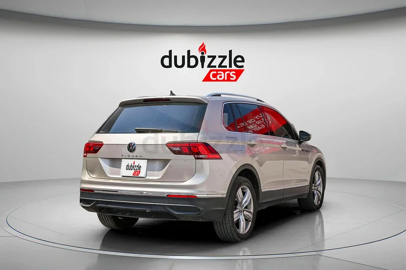 2024 Volkswagen Tiguan - View 5