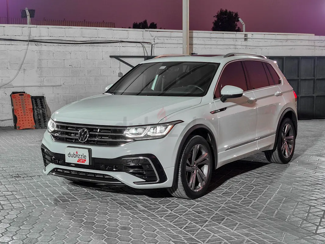 2024 Volkswagen Tiguan - View 2