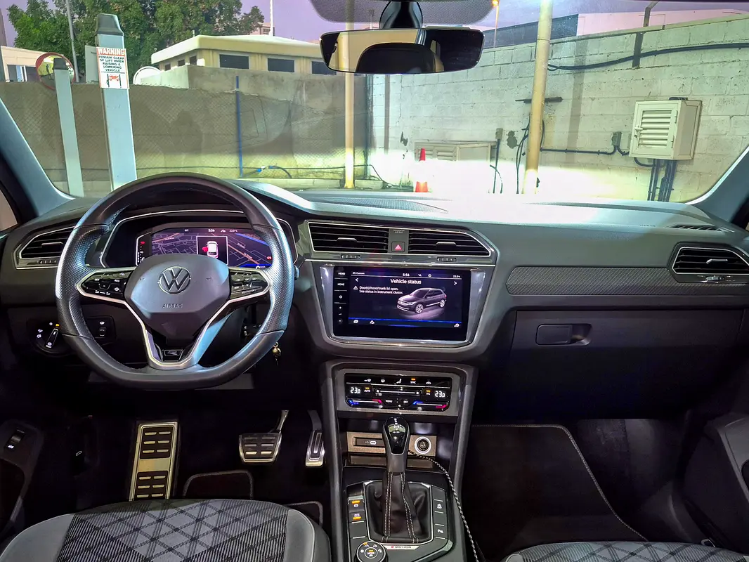 2024 Volkswagen Tiguan - View 8