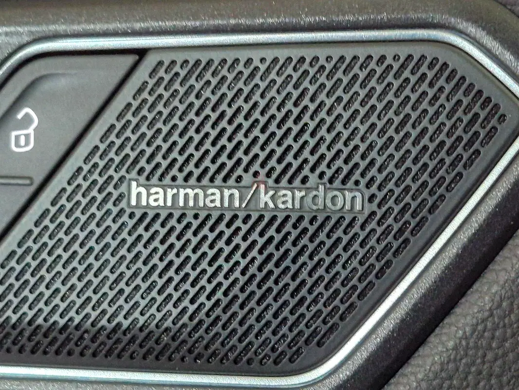 2024 Volkswagen Tiguan - View 14