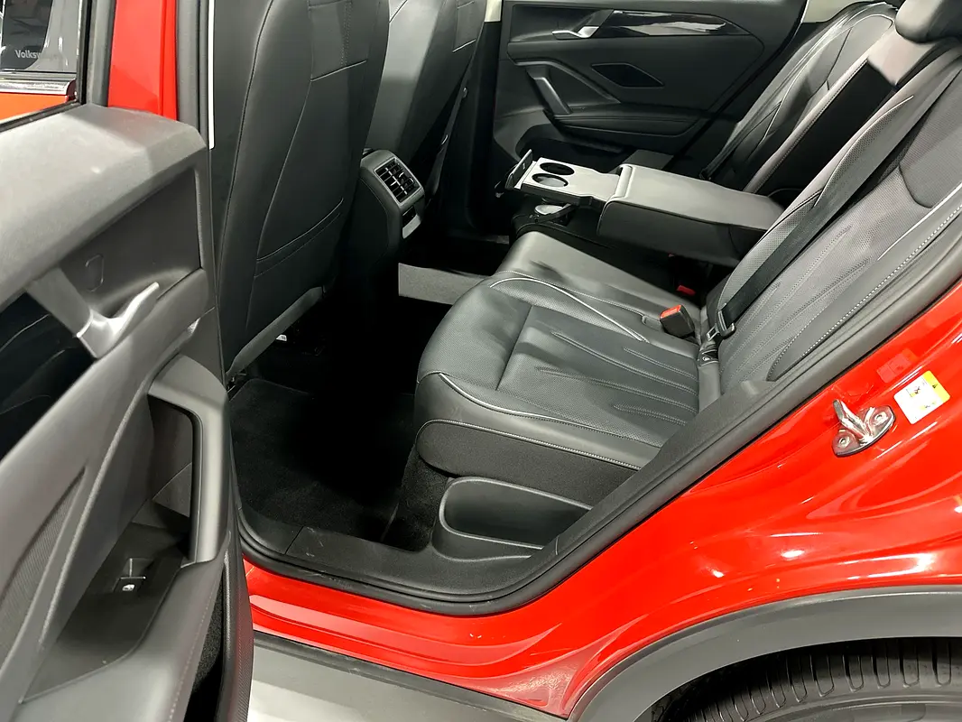 2024 Volkswagen Tiguan - View 10