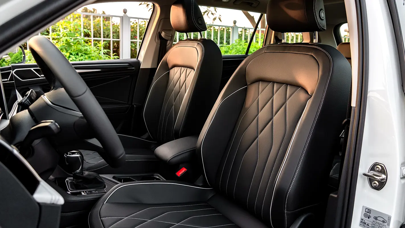 2025 Volkswagen Tiguan - View 9