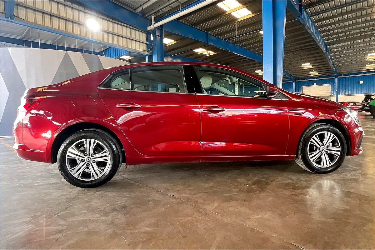 2024 Renault Megane - View 16