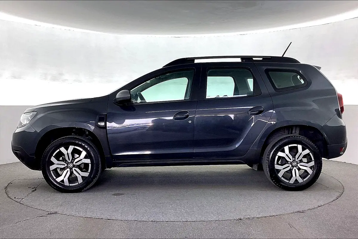 2024 Renault Duster - View 2