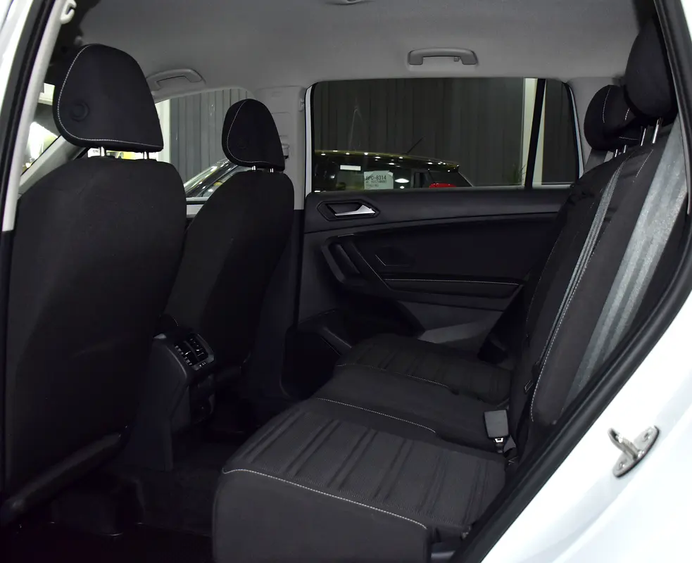 2024 Volkswagen Tiguan - View 14