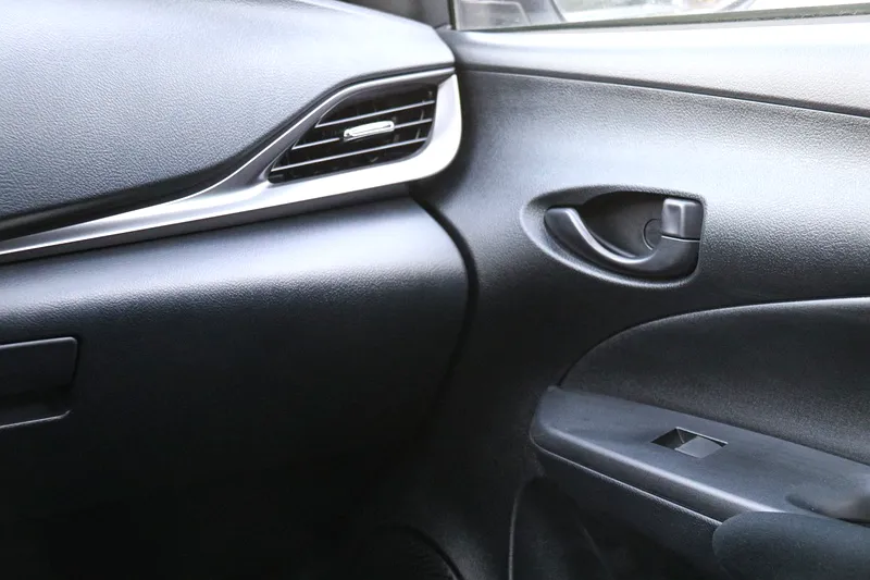 2024 Toyota Yaris - View 11