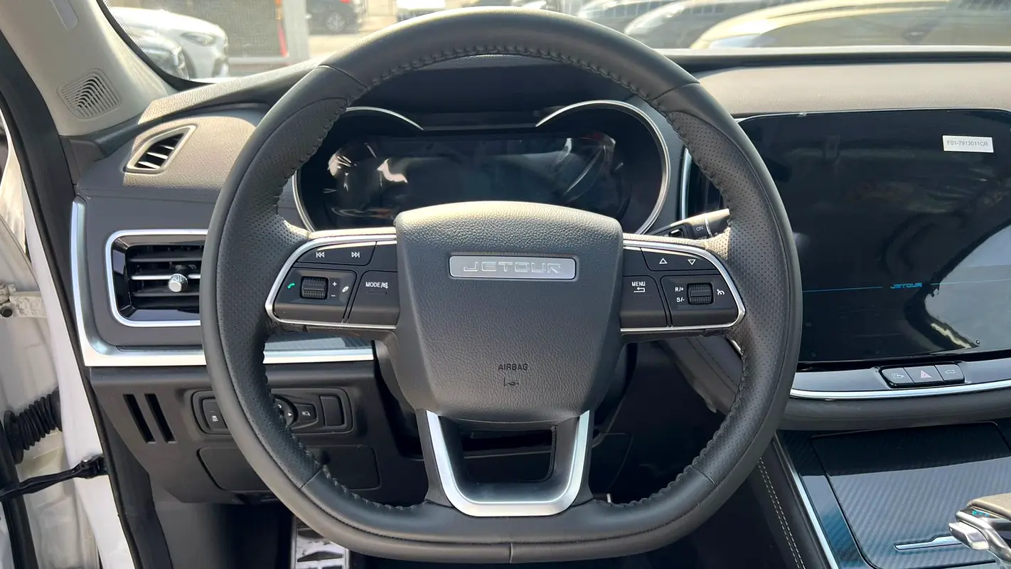 2025 Jetour X70 - View 8