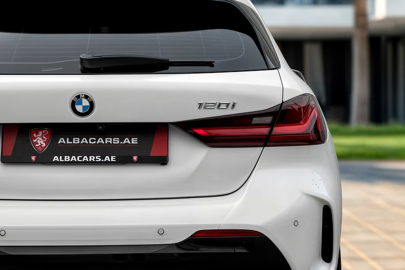 2024 BMW 120i - View 5