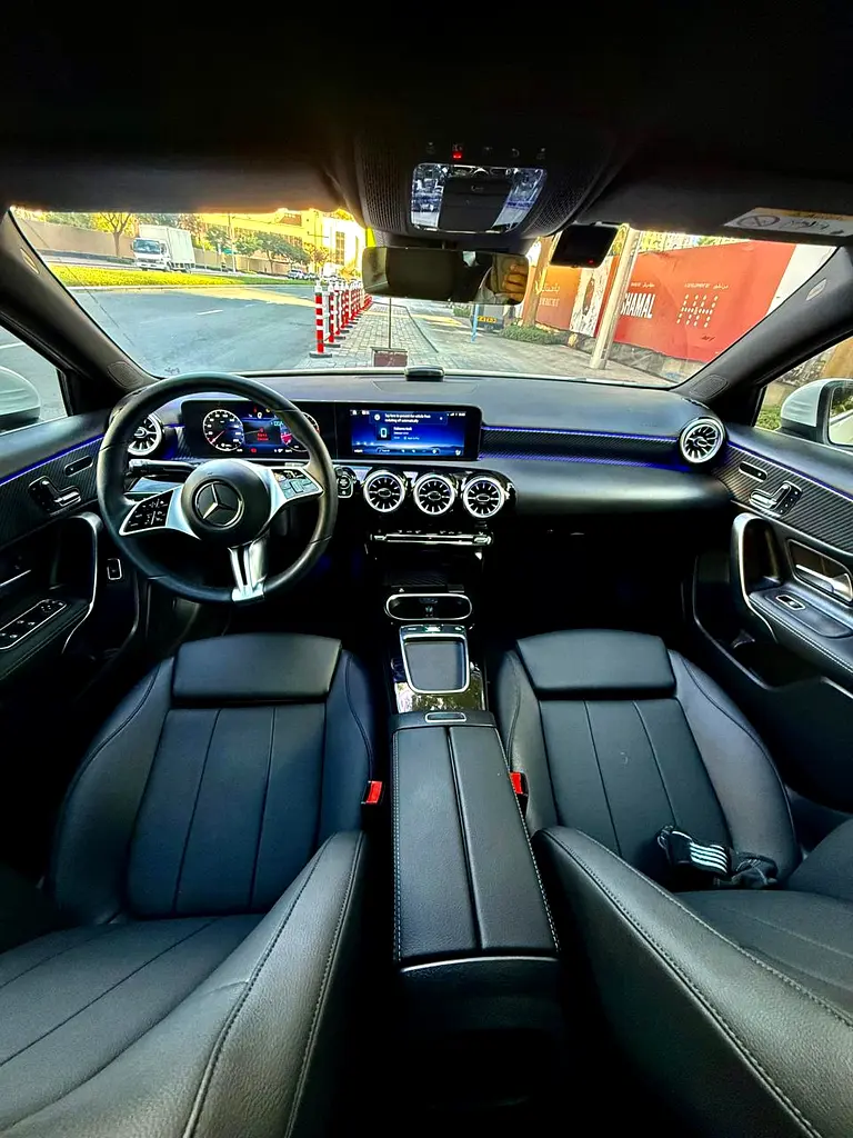 2024 Mercedes-Benz A 220 - View 2