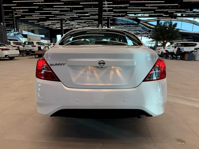 2025 Nissan Sunny - View 5