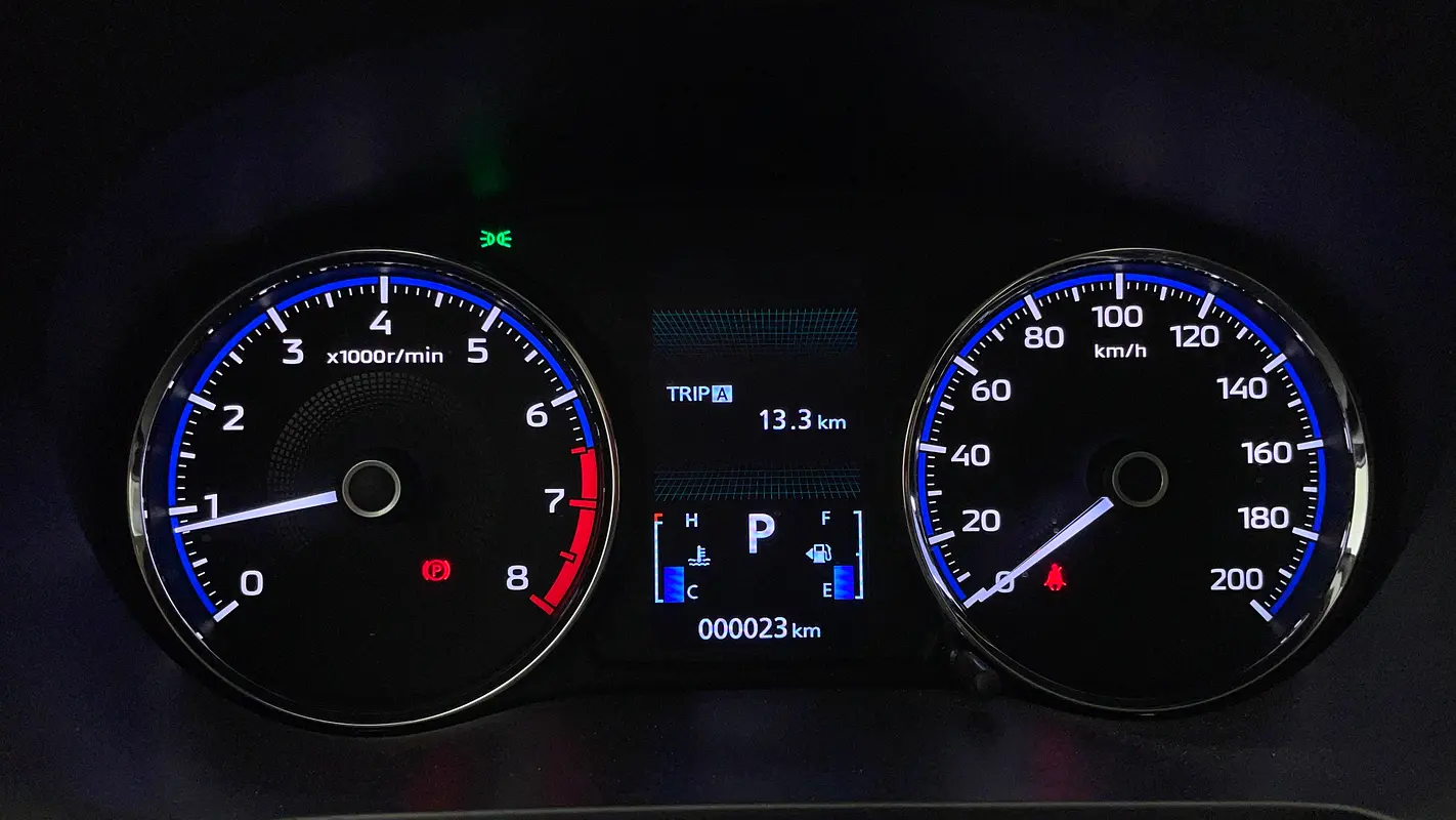 2025 Mitsubishi Xpander - View 8