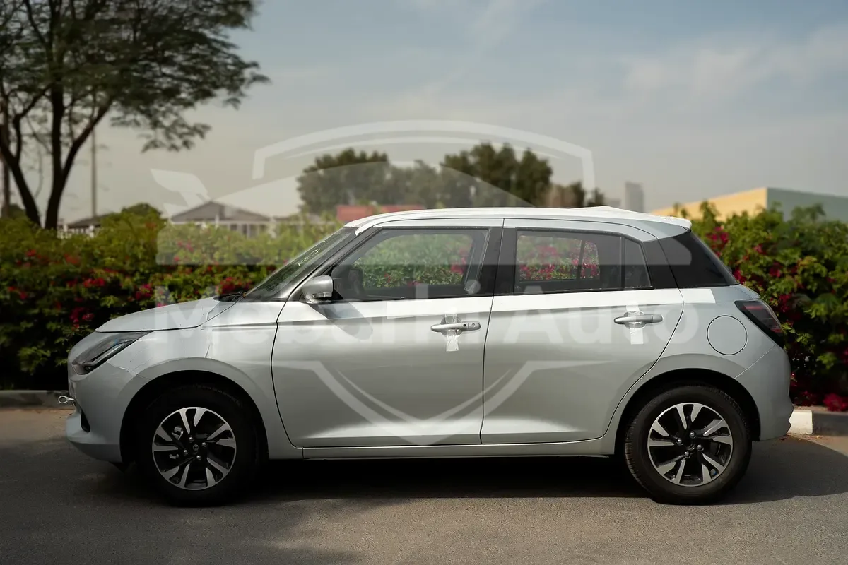 2026 Suzuki Swift - 0 km - Available for export from UAE to Algeria - 4