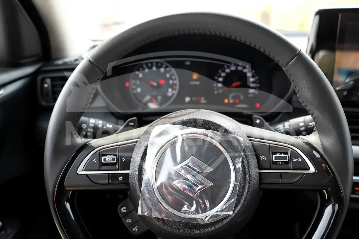 2026 Suzuki Swift - 0 km - Available for export from UAE to Algeria - 8