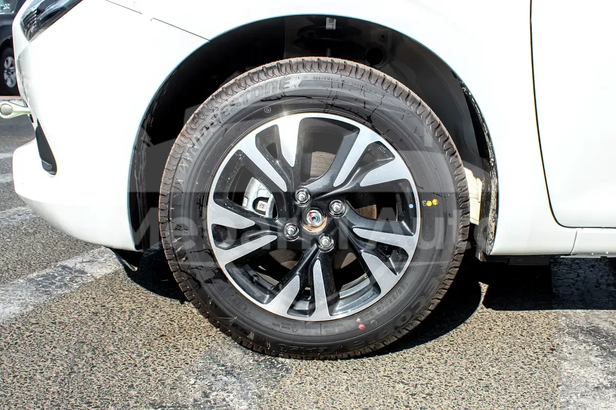 2026 Suzuki Swift - 0 km - Available for export from UAE to Algeria - 18