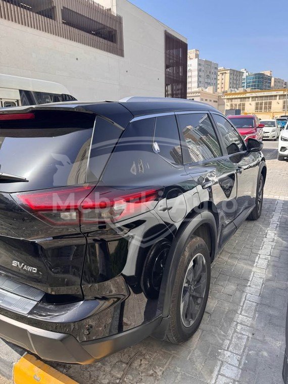 2024 Nissan Rogue - 59546 km - Available for export from UAE to Algeria - 3