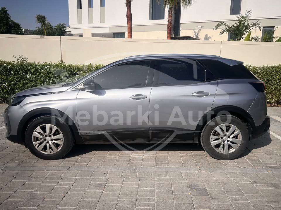 2024 Peugeot 3008 - 55000 km - Available for export from UAE to Algeria - 4