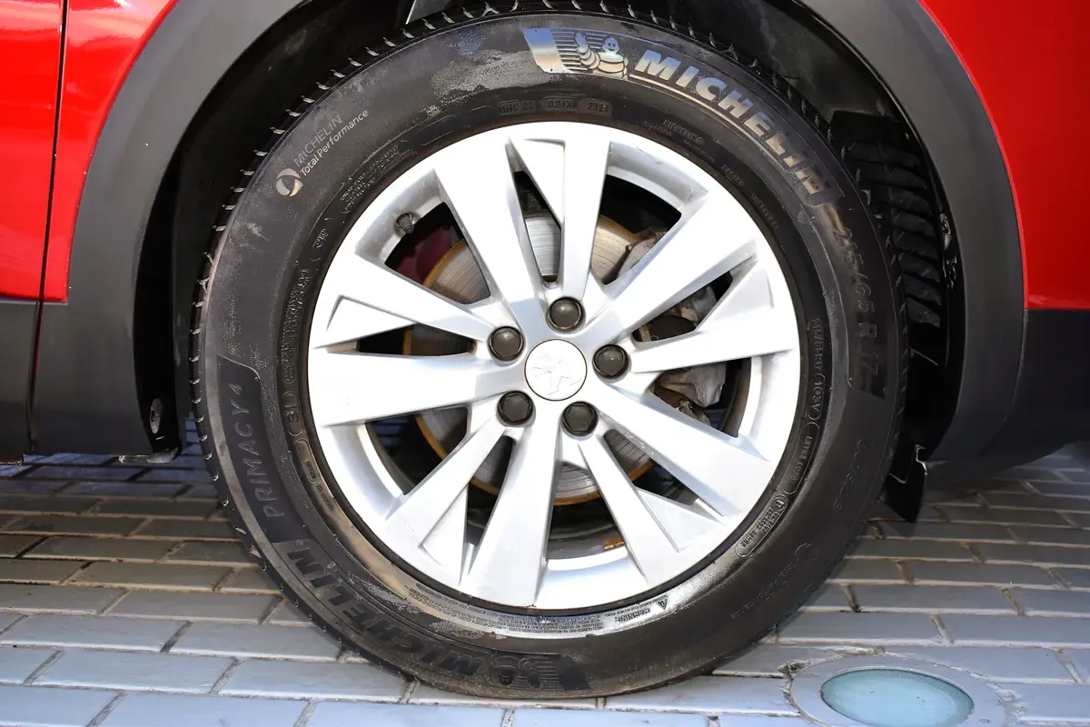 2024 Peugeot 3008 - 23812 km - Available for export from UAE to Algeria - 17