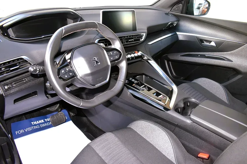 2024 Peugeot 3008 - 23865 km - Available for export from UAE to Algeria - 9