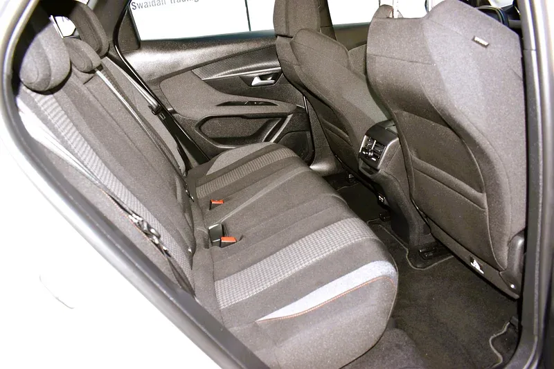 2024 Peugeot 3008 - 23865 km - Available for export from UAE to Algeria - 11