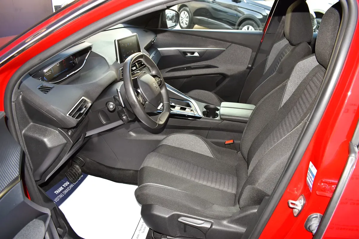 2024 Peugeot 3008 - 23812 km - Available for export from UAE to Algeria - 9