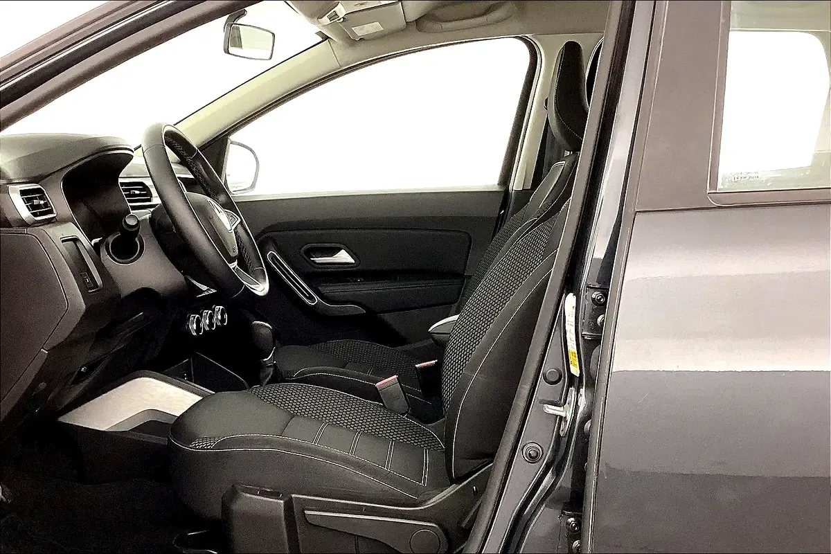 2024 Renault Duster - 19290 km - Available for export from UAE to Algeria - 15