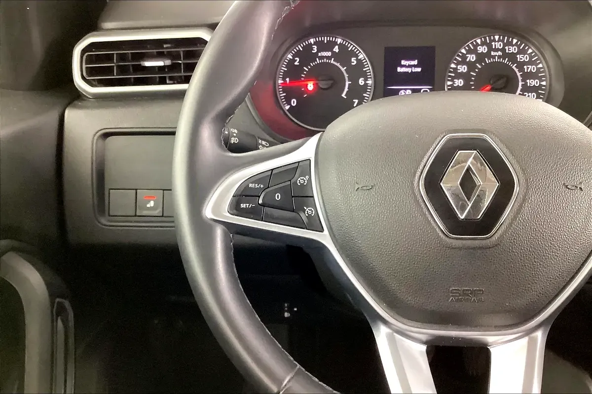 2024 Renault Duster - 19290 km - Available for export from UAE to Algeria - 19