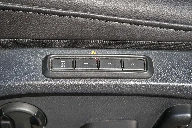 2024 Volkswagen Tiguan - 28255 km - Available for export from UAE to Algeria - 15