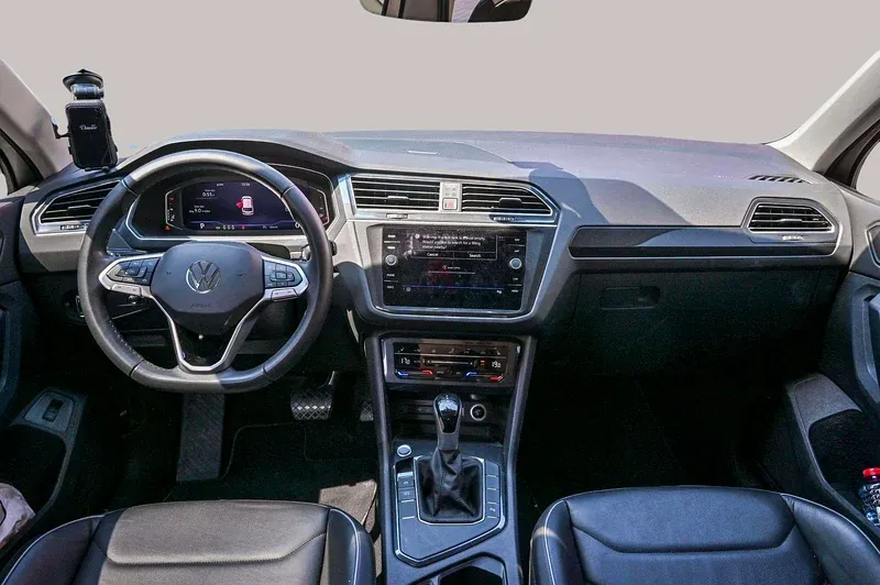 2024 Volkswagen Tiguan - 28255 km - Available for export from UAE to Algeria - 9