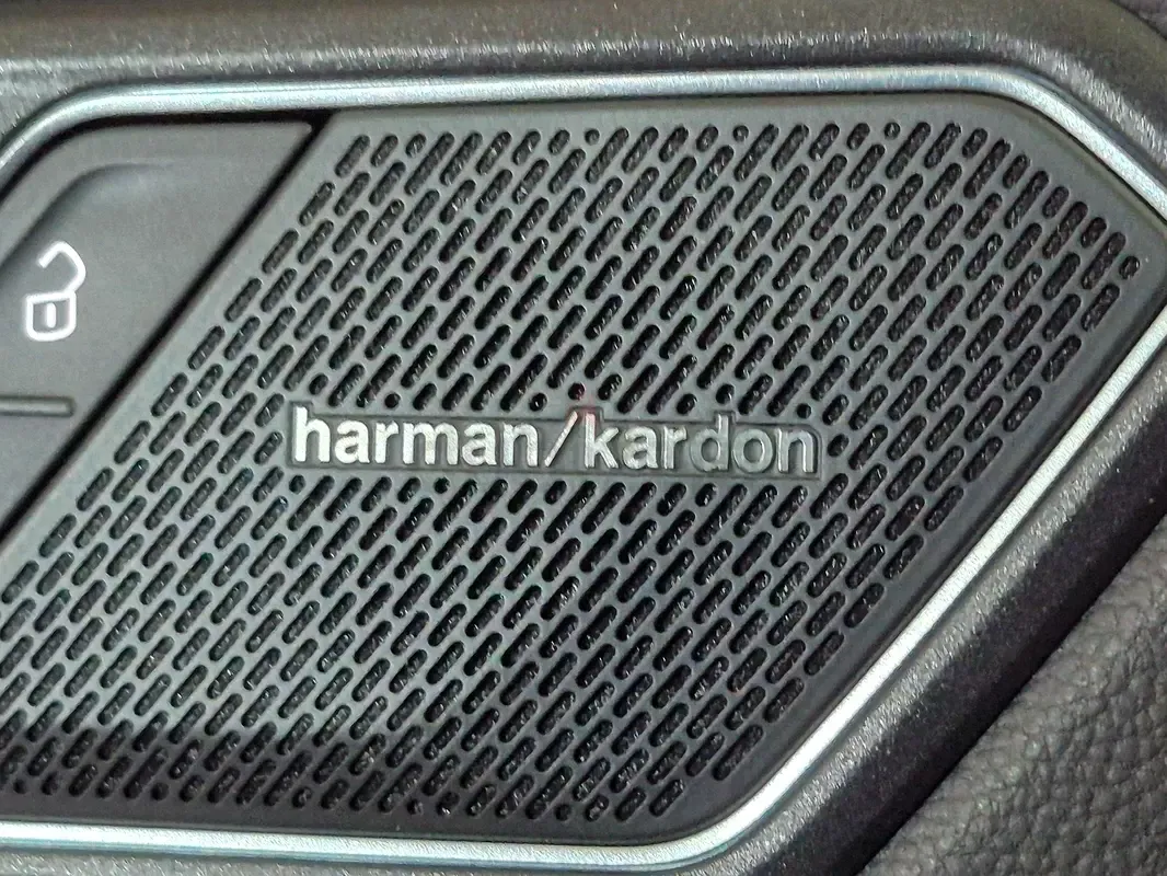 2024 Volkswagen Tiguan - 29793 km - Available for export from UAE to Algeria - 15