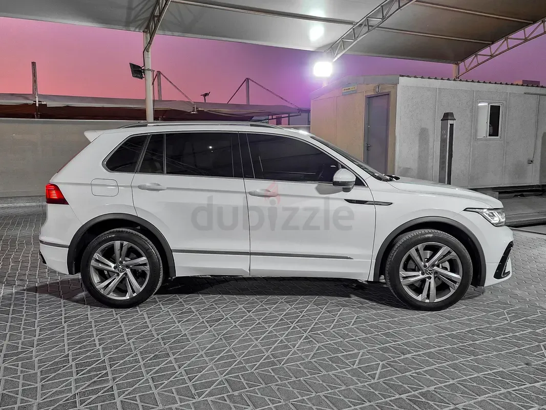 2024 Volkswagen Tiguan - 29793 km - Available for export from UAE to Algeria - 4