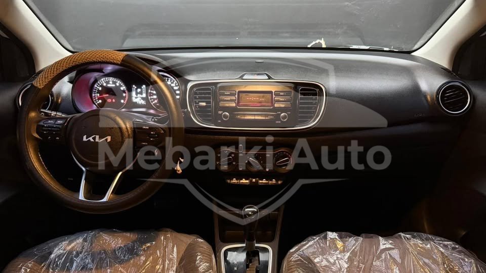 2025 Kia Pegas - 11000 km - Available for export from UAE to Algeria - 12