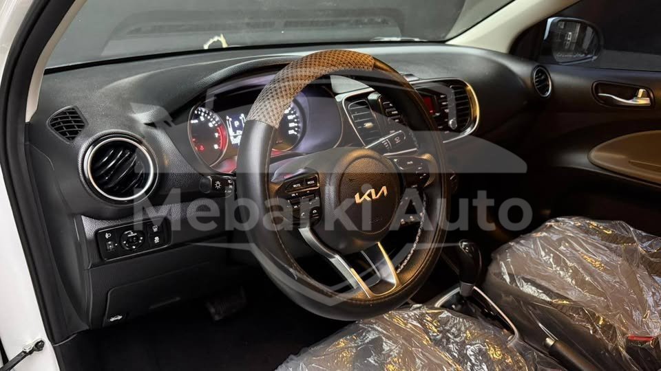 2025 Kia Pegas - 11000 km - Available for export from UAE to Algeria - 13