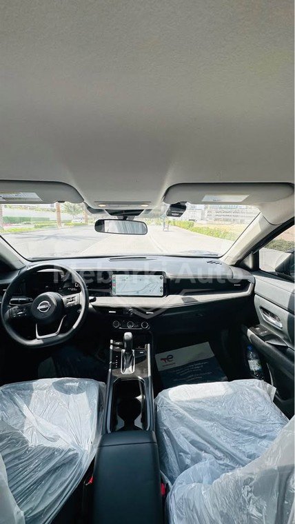 2025 Nissan Kicks - 11265 km - Available for export from UAE to Algeria - 4