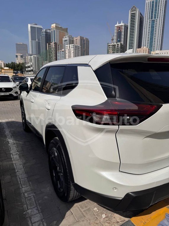 2025 Nissan Rogue - 27359 km - Available for export from UAE to Algeria - 16