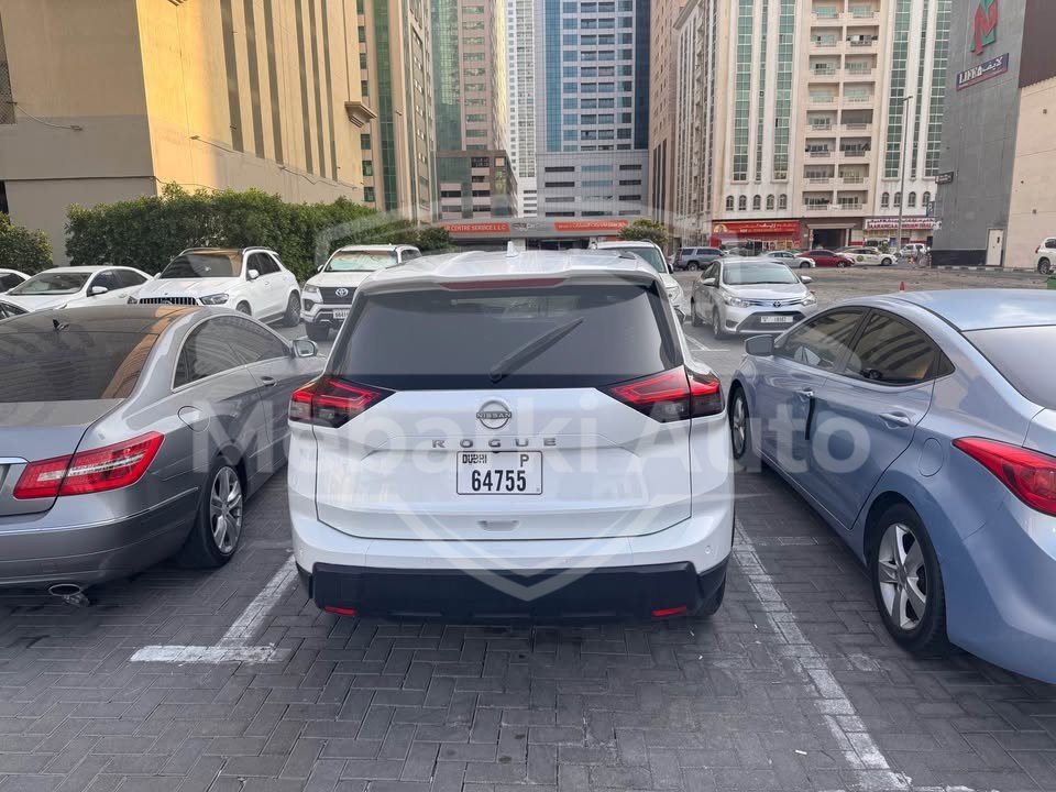 2025 Nissan Rogue - 27359 km - Available for export from UAE to Algeria - 11