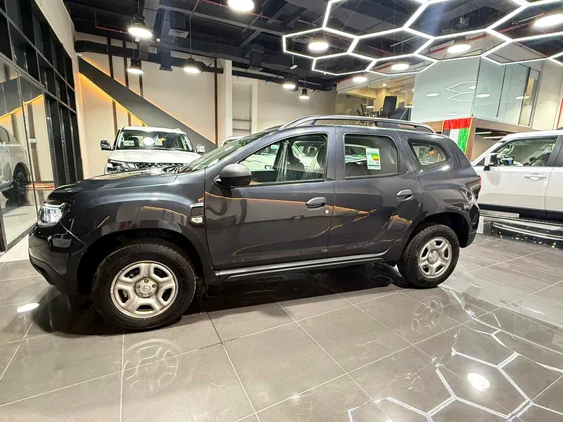 2025 Renault Duster - 0 km - Available for export from UAE to Algeria - 3