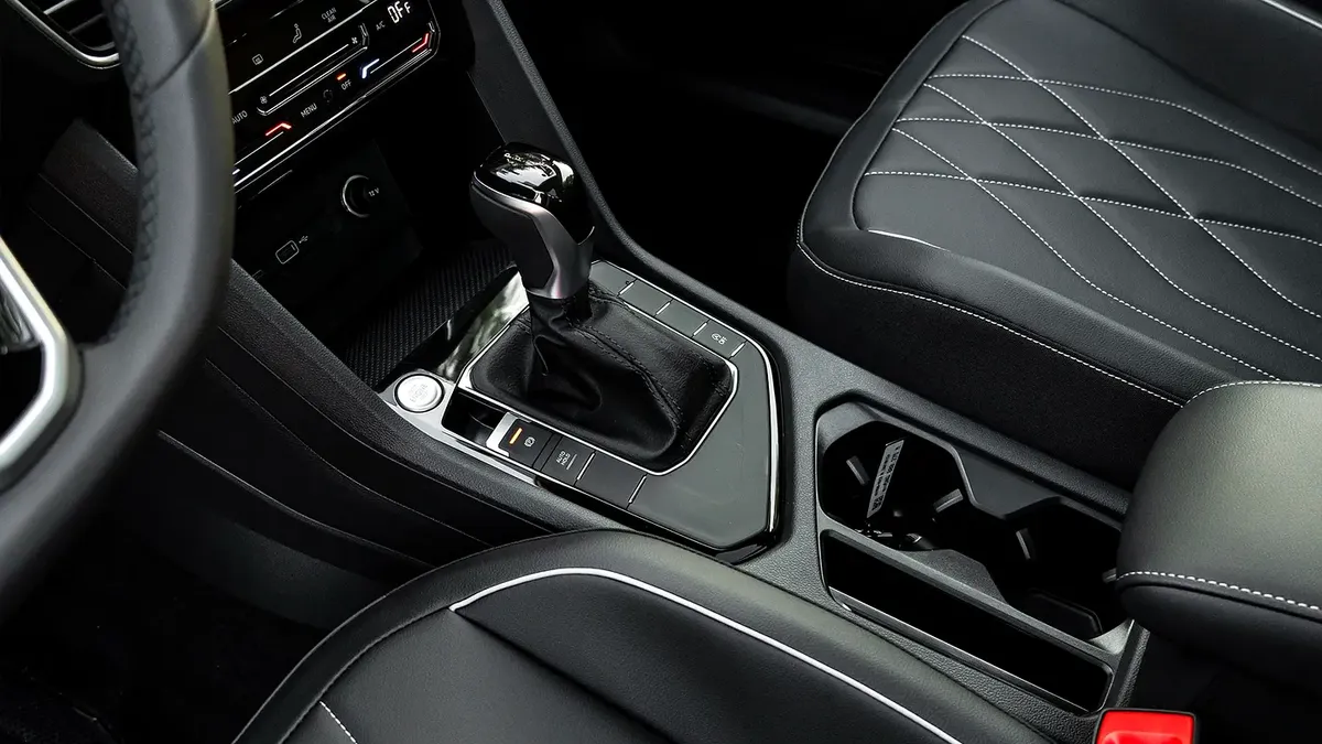 2025 Volkswagen Tiguan - 36 km - Available for export from UAE to Algeria - 14