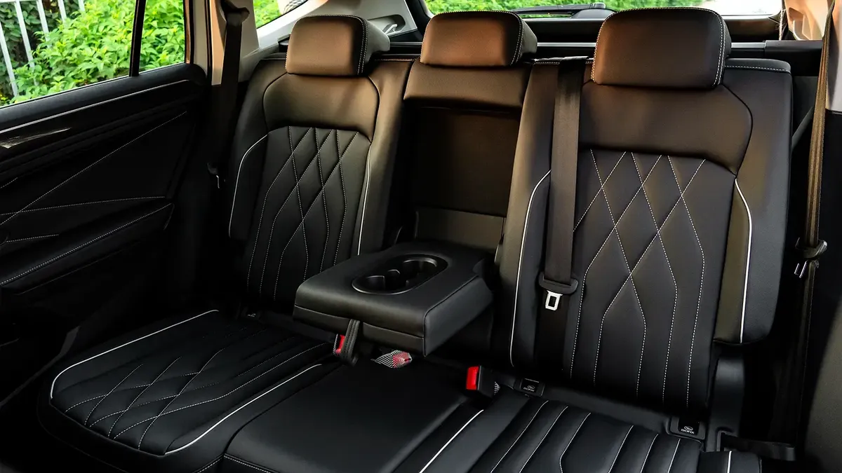 2025 Volkswagen Tiguan - 36 km - Available for export from UAE to Algeria - 17