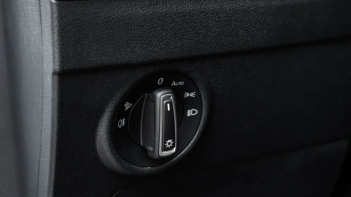 2025 Volkswagen Tiguan - 36 km - Available for export from UAE to Algeria - 8