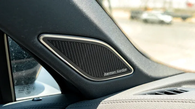 2025 Volkswagen Tiguan - 25 km - Available for export from UAE to Algeria - 5