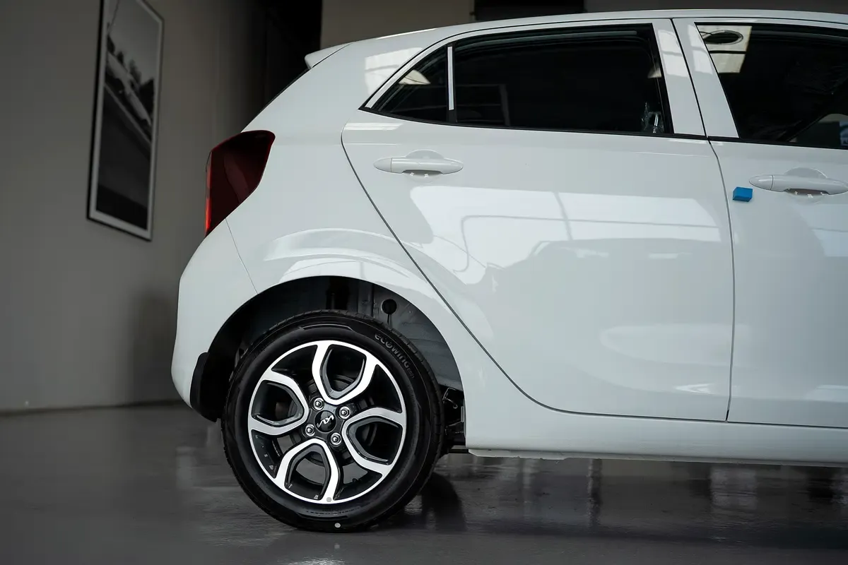 2026 Kia Picanto - 0 km - Available for export from UAE to Algeria - 3