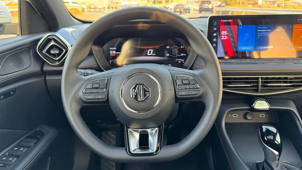 2026 MG MG5 - 0 km - Available for export from UAE to Algeria - 8