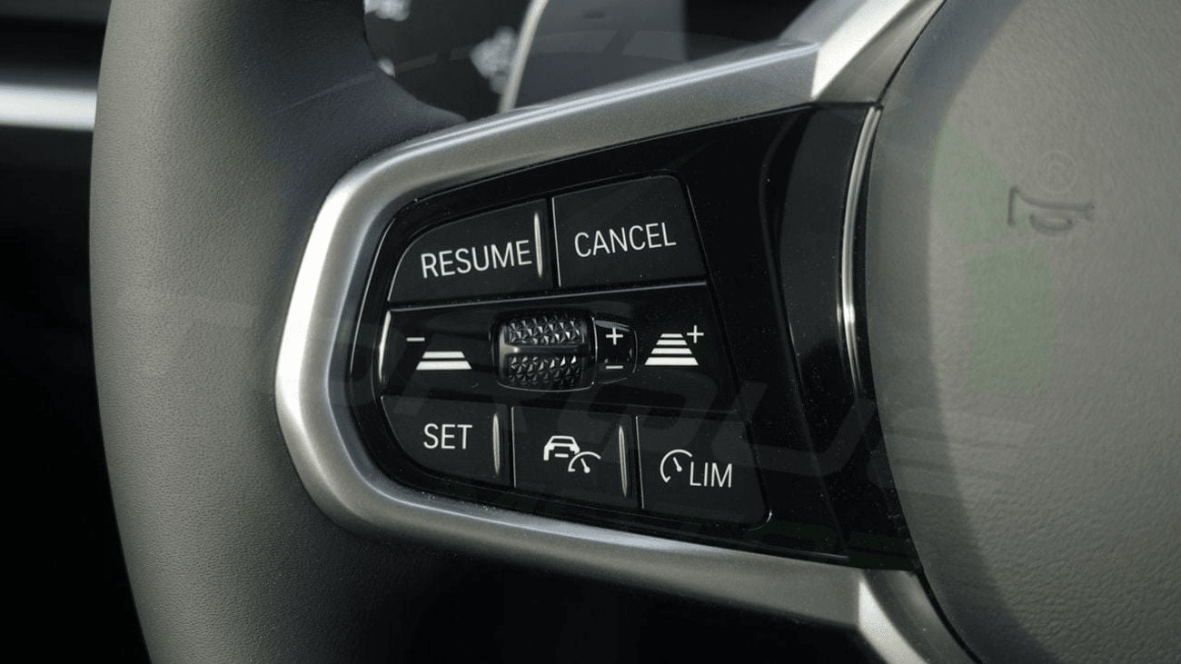 2026 BMW 325 - View 8