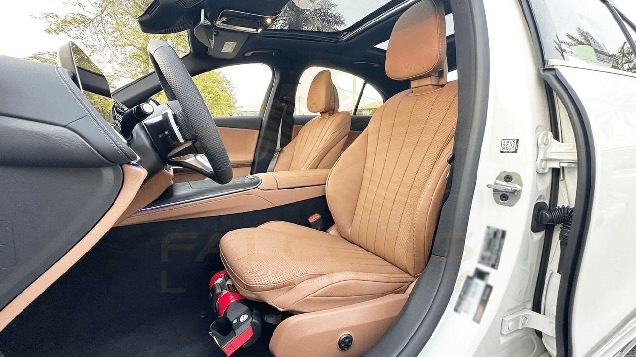 2026 Mercedes-Benz E200 - View 11