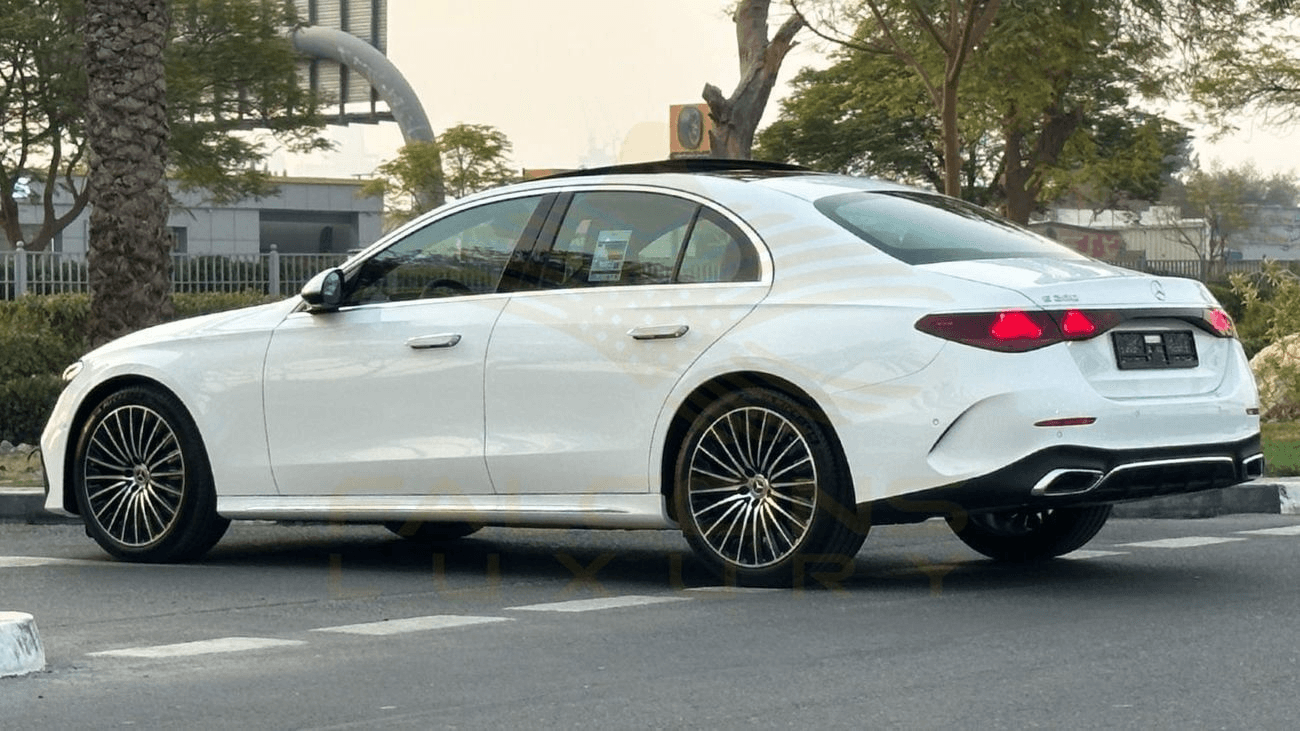 2026 Mercedes-Benz E200 - View 5