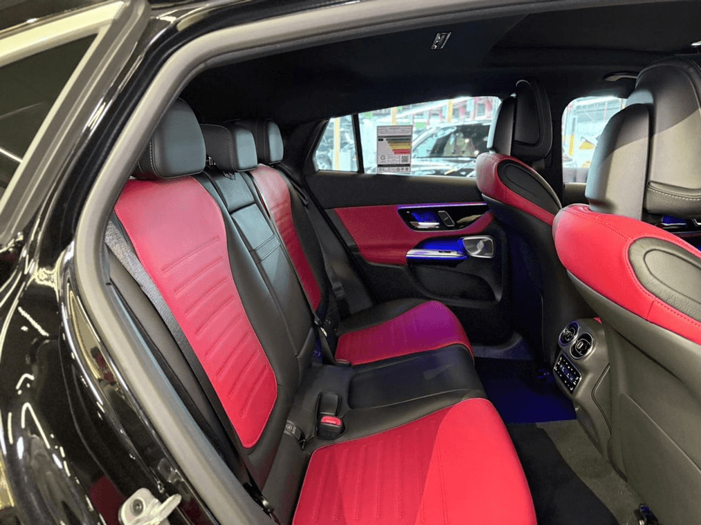 2026 Mercedes-Benz GLC 200 - View 11