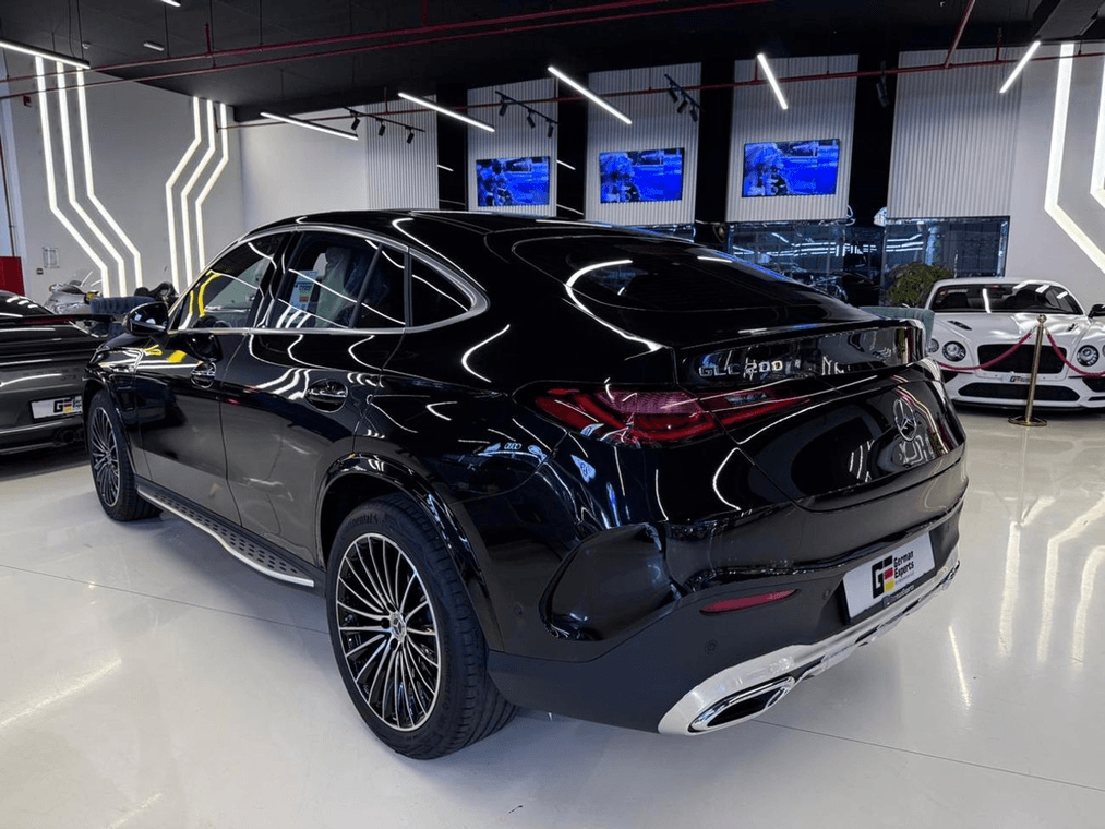 2026 Mercedes-Benz GLC 200 - View 5